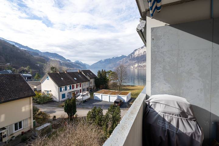 Ferienwohnung für 3 Personen, mit Ausblick und Balkon sowie Seeblick, mit Haustier