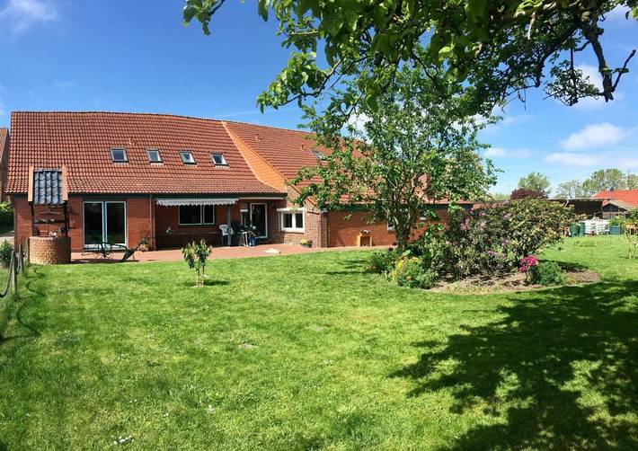 Ferienwohnung für 24 Personen, mit Terrasse und Garten