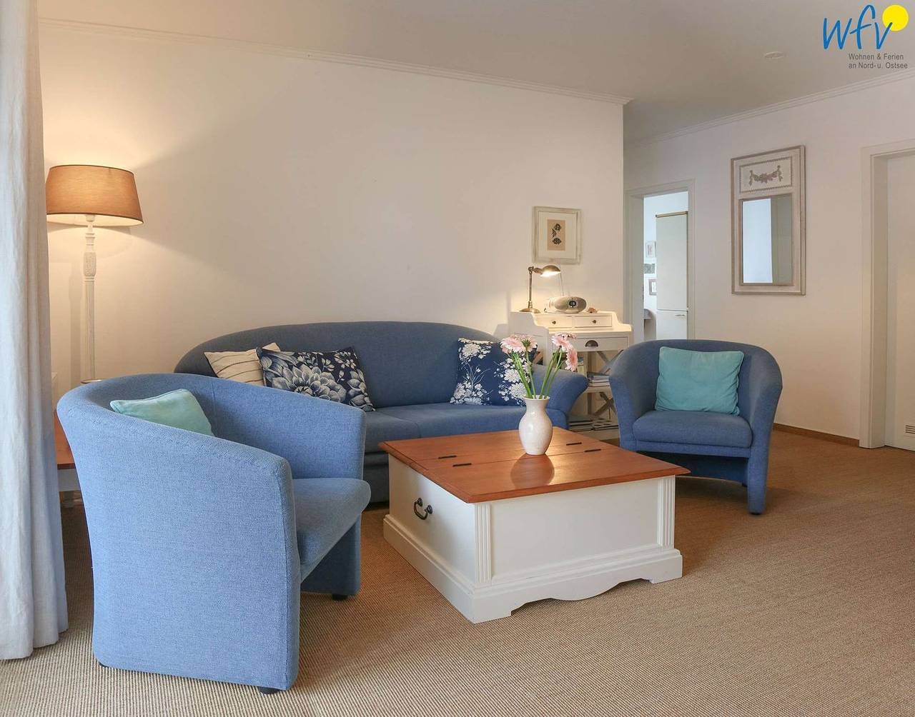 Apartamento entero, ¡Apartamento junto a la playa con aparcamiento, TV, cocina y balcón! in Binz, Rügen