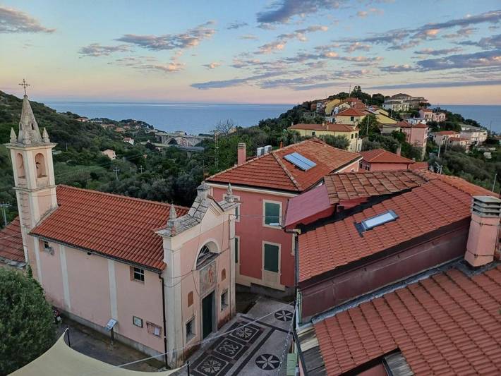 Apartamento de vacaciones para 5 personas, con vistas además de balcón y jardín - 1