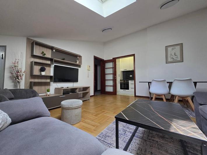 Apartament wakacyjny dla 5 osób, z taras i widok, zwierzęta dozwolone w Budva