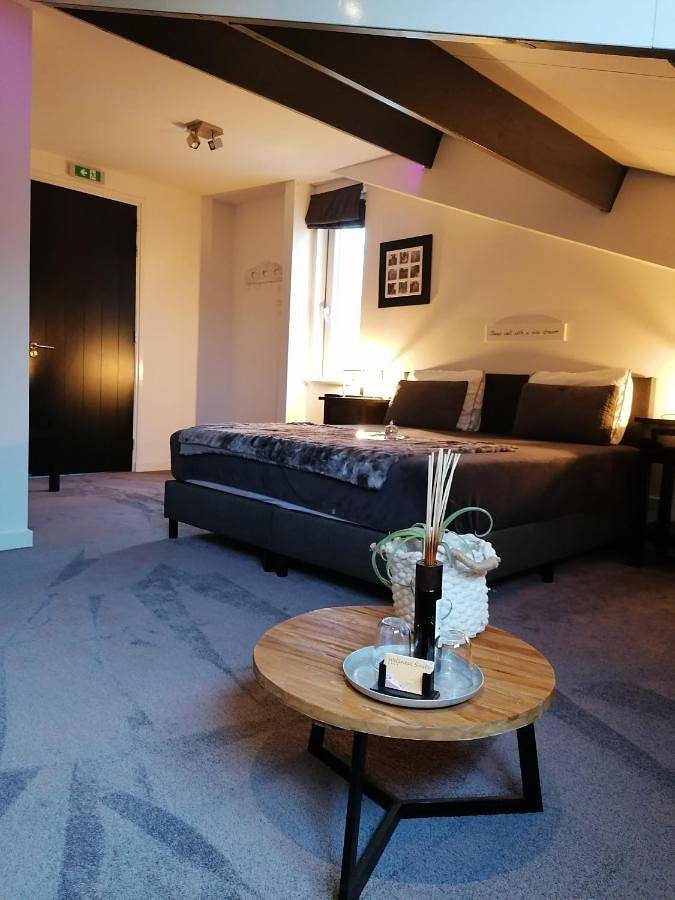 B&b voor 4 personen, with Terras and Whirlpool as well as Tuin and Sauna in Oirschot