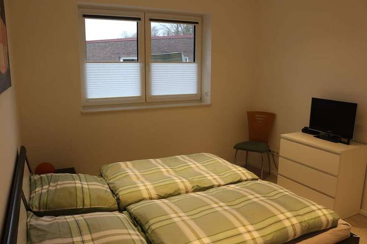 Ganze Wohnung, 60m² Ferienwohnung in der Parklandschaft Ammerland - Leihfahrräder - in Edewecht, Ammerland