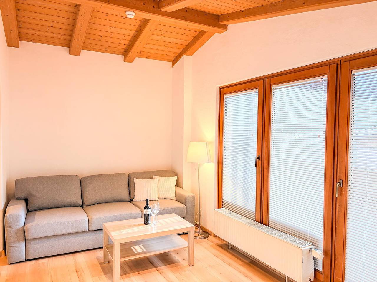 Ganze Ferienwohnung, Apartment mit 1 Schlafzimmer | Bad | Küche | Balkon in Villgratner Berge, Außervillgraten