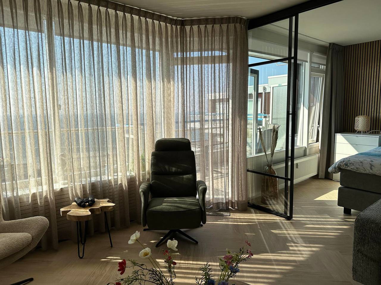 Penthouse Sterflat247 befindet sich im 10. Stock in Egmond, Egmond aan Zee