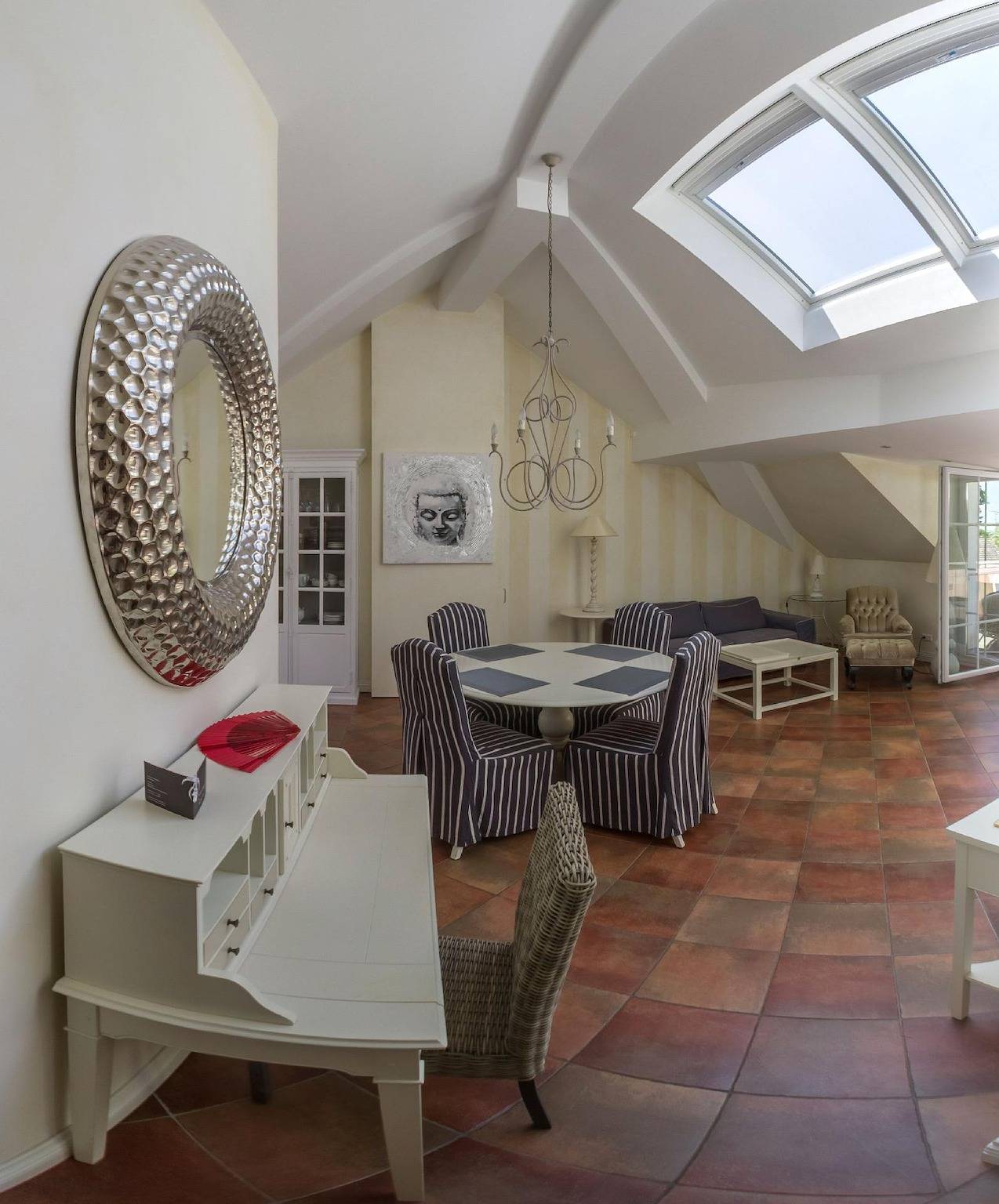 Ganze Ferienwohnung, Ferienwohnung für drei Personen mit großem Balkon in Kressbronn am Bodensee, Region Bodensee-Oberschwaben