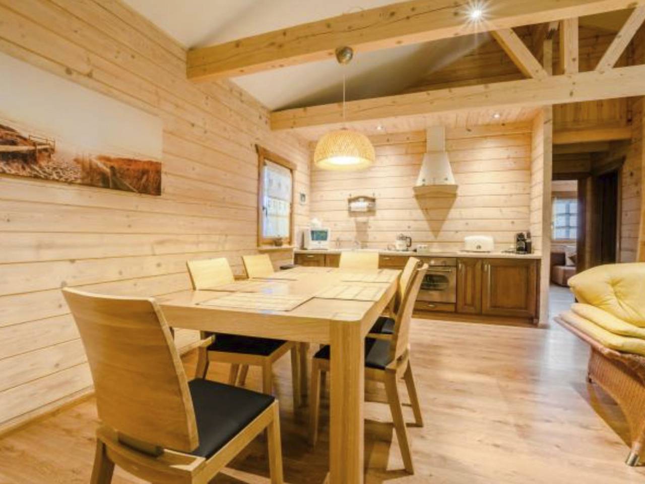 Charmantes Ferienhaus in Dębina mit Offenem Kamin in Machowinko, Garder See (Polen)
