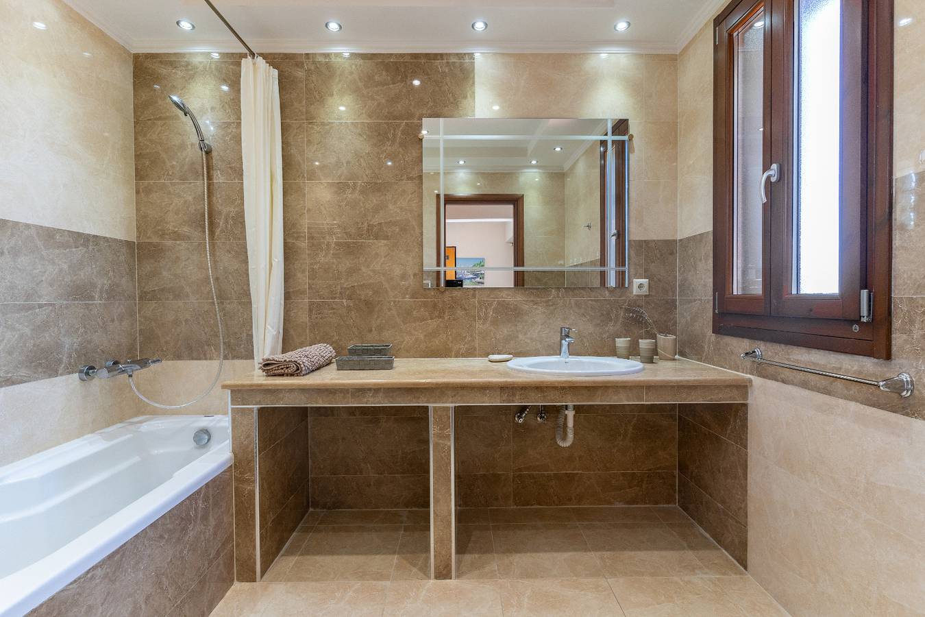 Sani Breeze: Deluxe villa in Sane, Kassandra