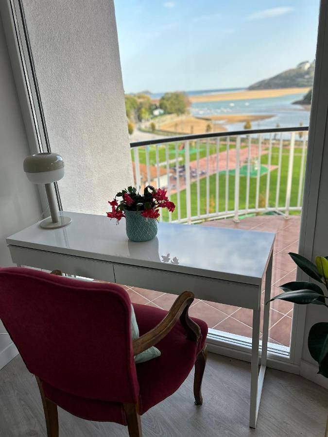 Gîte pour 8 personnes, avec terrasse ainsi que vue sur le lac et vue à Busturia - 3