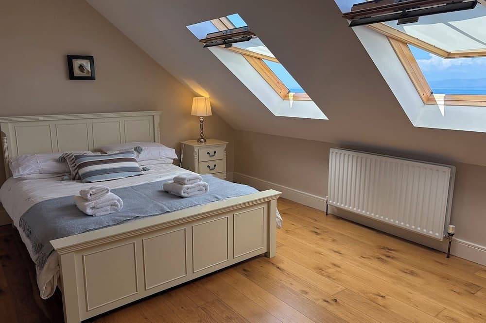 Seaview Cottage - Bright & Beautiful - Ocean Views - Walk to Beach in Donegal, Irish Ulster