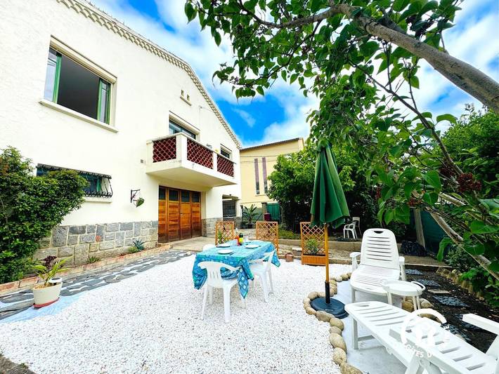 Gîte pour 4 personnes, avec jardin