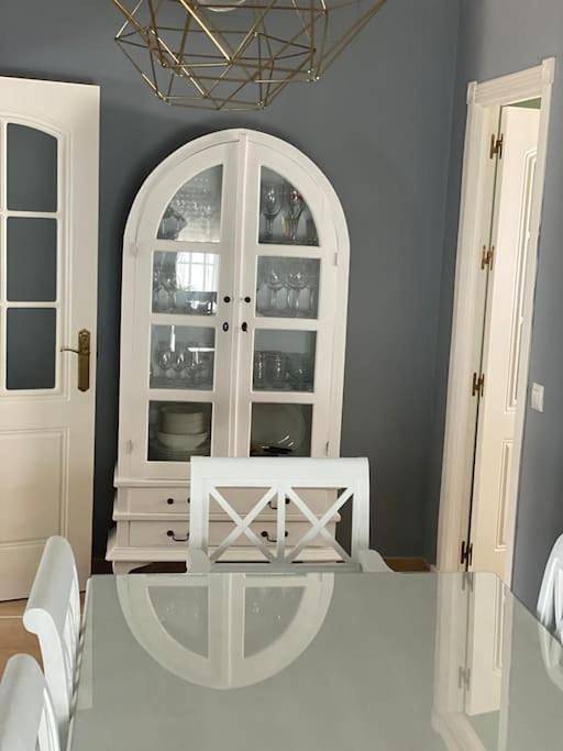 Casa rural para 6 personas, con terraza además de jardín y piscina en El Puerto de Santa María - 4