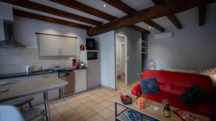 Gîte pour 2 personnes, avec jardin, animaux acceptés à Civaux