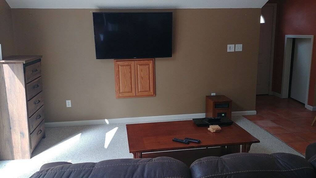 Cozy Comfort on Norris Lake - Tritoon/Jetski rental available - dock for free! in Norris Lake