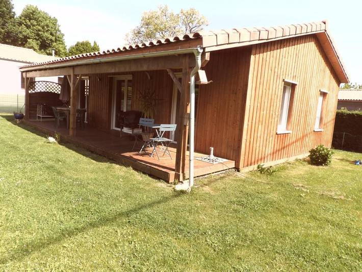 Location de vacances pour 6 personnes, avec jardin à Corme-Royal - 2