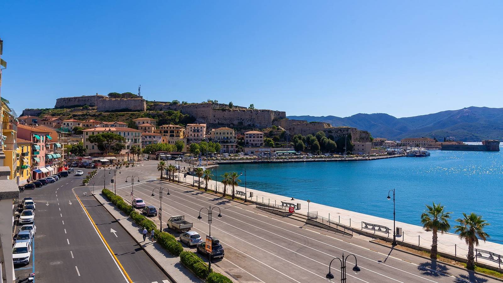 Appartement de vacances entier, App.To Fronte Mare Bilocale - Fronte Mare N.18 in Portoferraio, Ile d'Elbe