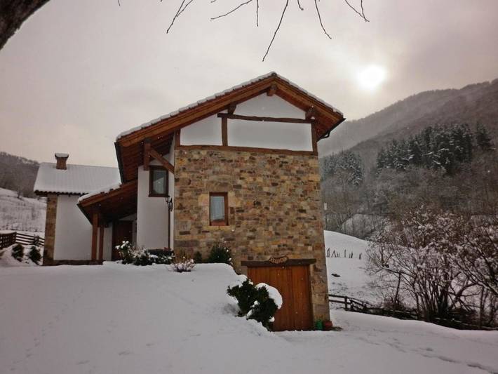 Casa rural para 5 personas, con Terraza y Jardín en Camaleño - 3