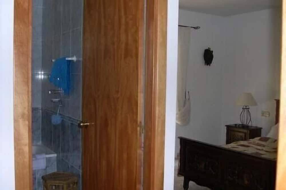 Una bonita casa en un ambiente protegido para media hora de Barcelona in Santa Coloma de Farners, Provincia de Gerona