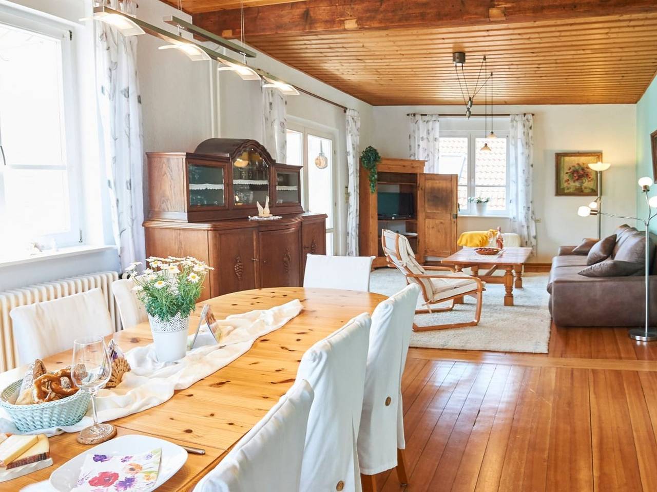 Ganze Ferienwohnung, Ferienwohnung Bär - Ferienwohnung, 75 qm, 2 Zimmer, Küche, Bad, Winterbalkon, 2 bis 4 Personen in Durbach, Mittlerer Schwarzwald