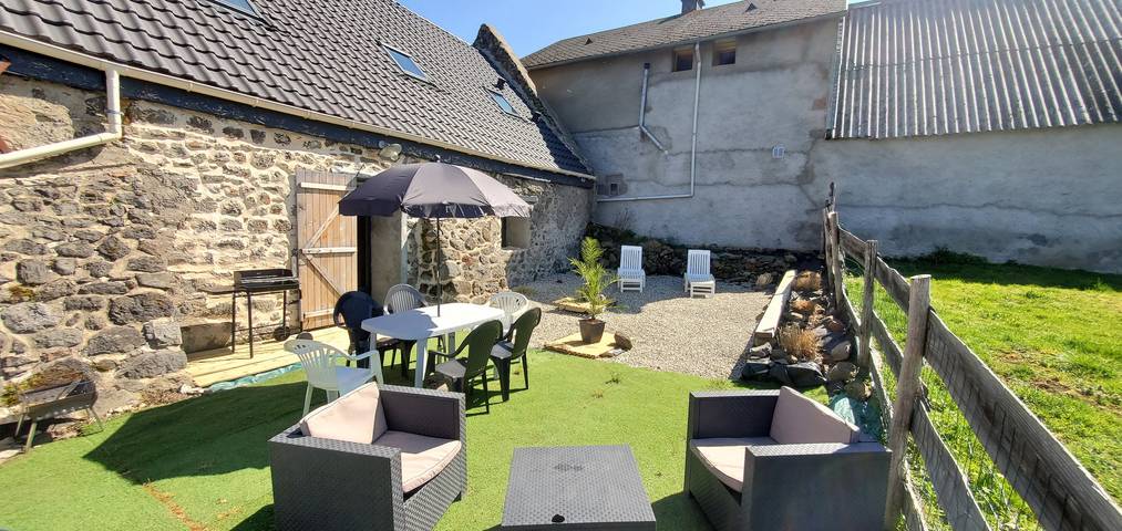 Location de vacances pour 6 personnes, avec jardin à Saint-Nectaire - 3