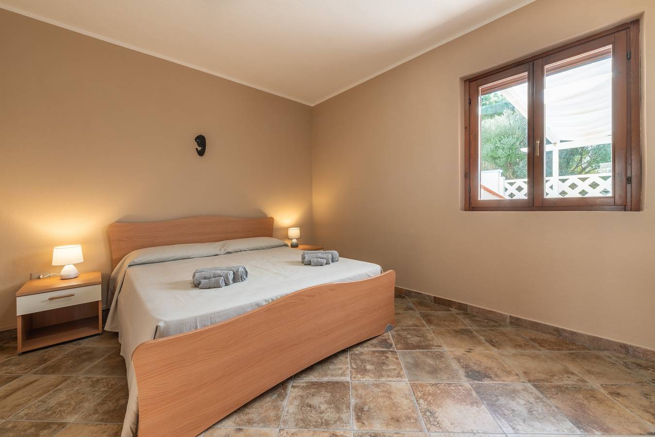 Maison de vacances 'Le Sabbie Bianche' avec terrasse privée et climatisation in Calasetta, Île de Sant'Antioco