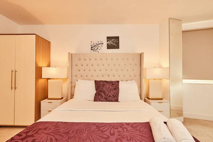 Apartamento entero, De Lujo-Apartamento-Baño privado-Balcón in Leeds, Yorkshire del Oeste