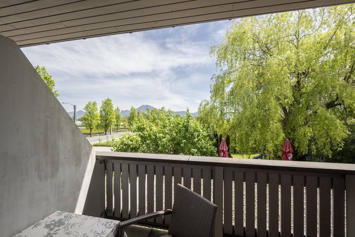 Einzelzimmer Balkon, Frühstück in Salzburgo, DMO Demo Region_1