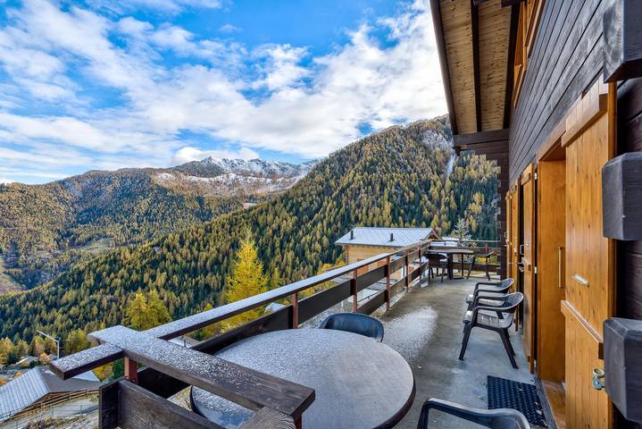 Chalet Claire de Soleil in La Tzoumaz, Riddes