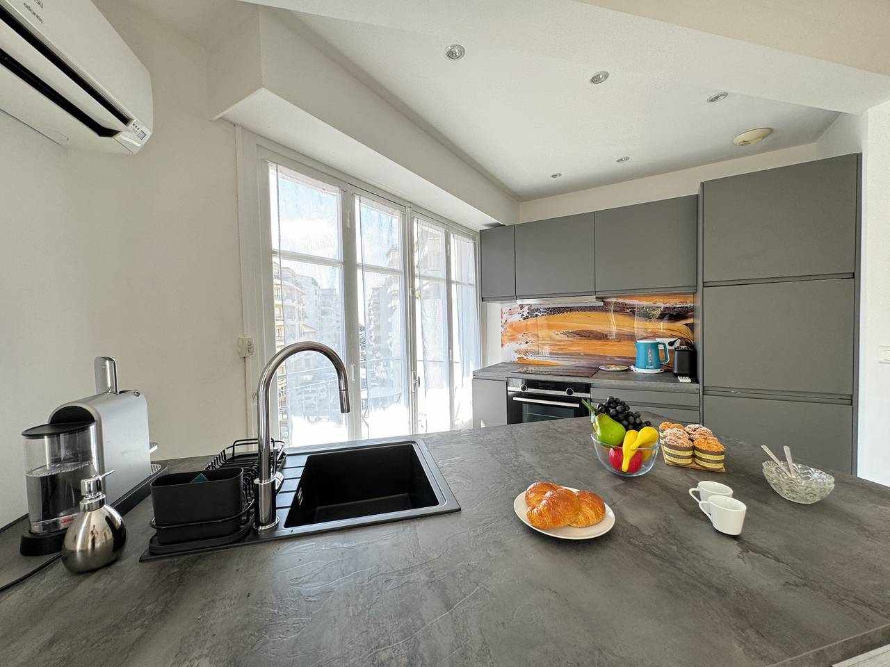 Ganzes Studio, / Studio de luxe en centre-ville in Cannes, Mittelmeerküste (Frankreich)