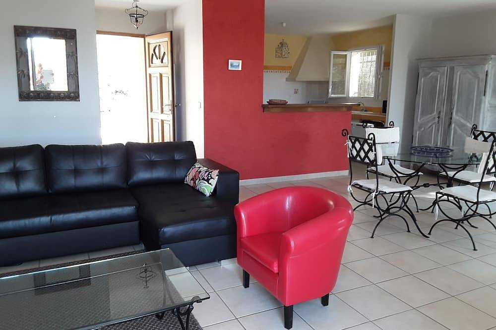 3-bedroom villa with exclusive pool in Garéoult, Mittelmeerküste (Frankreich)