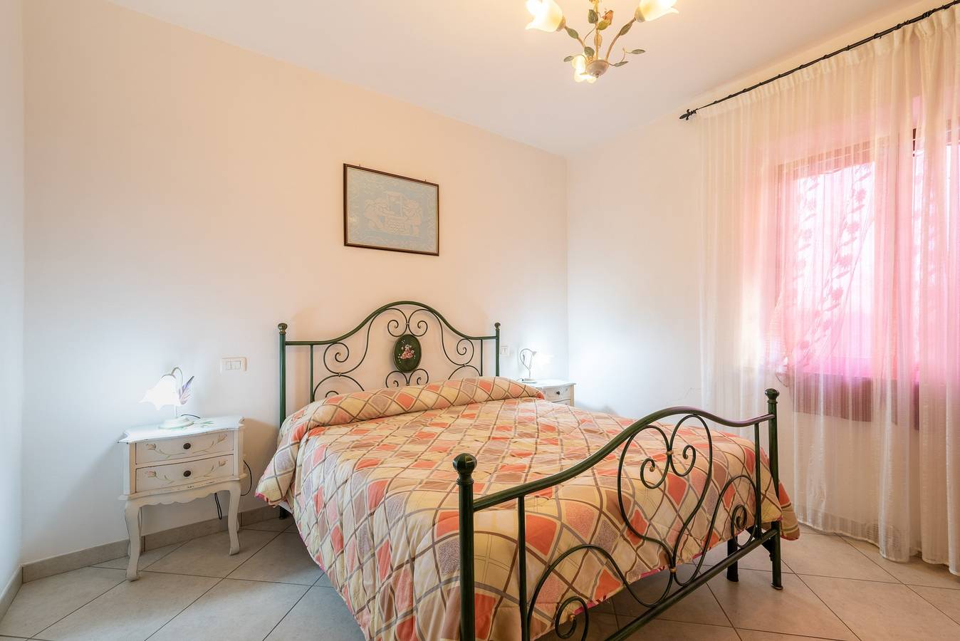 Apartment “Papà Giuseppe La Stalla” with Shared Pool and Wi-Fi in Cortona, Arezzo Province