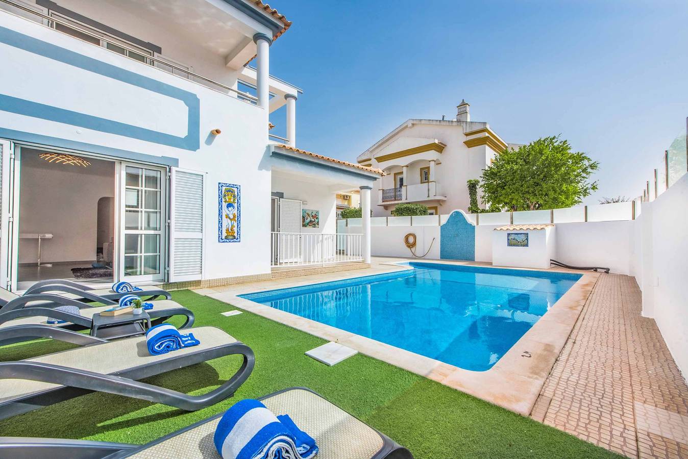 Villa Jomar in Guia, Faro Distrikt
