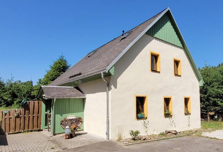 Ferienwohnung für 2 Personen, mit Terrasse und Ausblick