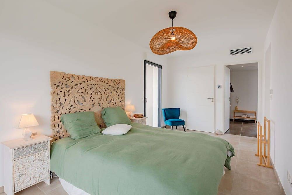 Mooi vrijstaand vakantiehuis voor 8 personen met privé zwembad, Wifi, airco, Tv en terras in La Roquette-sur-Siagne, Cannes regio