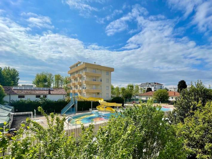 Ferienwohnung für 5 Personen, mit Ausblick und Balkon - 1
