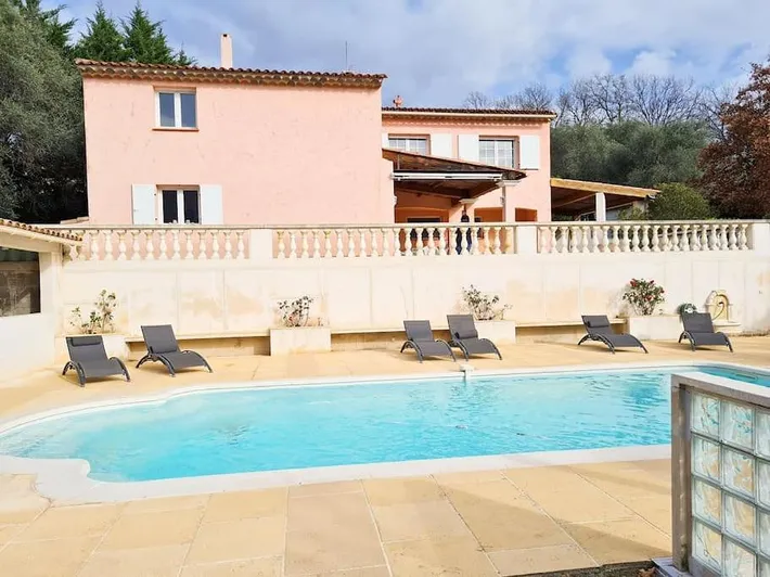Casa de vacaciones para 4 personas, con piscina y terraza - 1