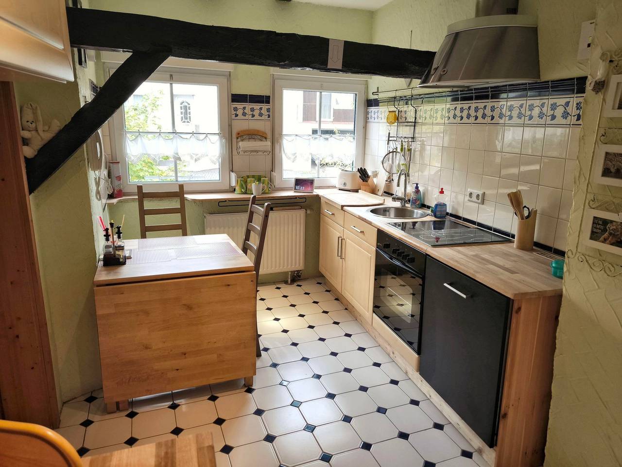 Ganze Ferienwohnung, Ferienwohnung Elli - Gemütliche Ferienwohnung mit 3 Schlafzimmern in Molzhain, Altenkirchen & Umgebung