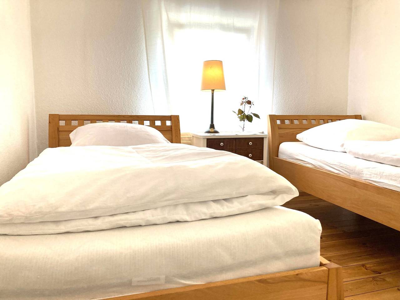 Apartamento entero, Apartamento 'Dachstudio - Schlamau19' con terraza compartida, jardín compartido y Wi-Fi in Wiesenburg, Fläming