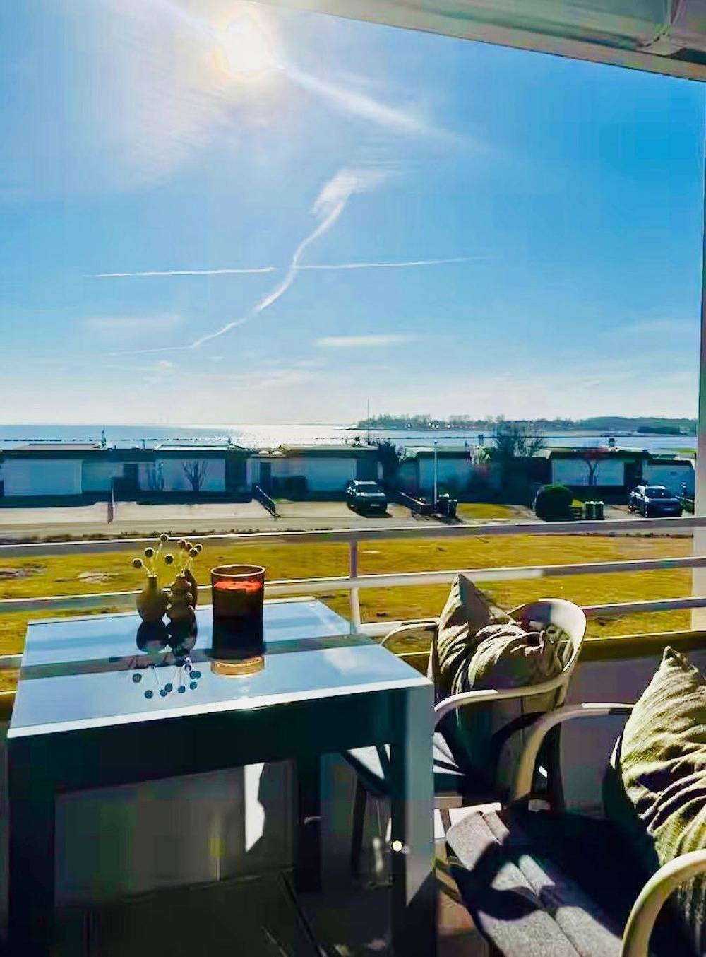 Ganze Ferienwohnung, Ostseetraumblick-Moderne Fewo mit Balkon am Strand in Ostfehmarn, Fehmarn