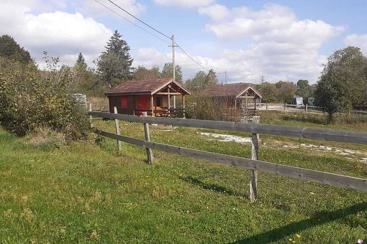 Gîte pour 4 personnes, avec jardin dans Belvédère des 4 lacs - 2