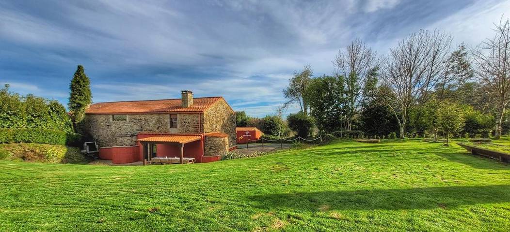 Casa rural para 10 personas, con vistas y jardín, Se admiten mascotas en Galicia - 4
