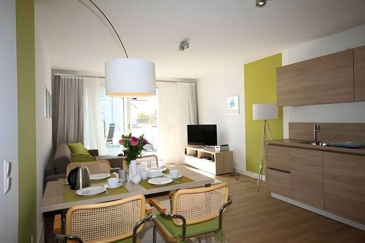 Ferienwohnung für 4 Personen, mit Balkon und Sauna in Börgerende-Rethwisch