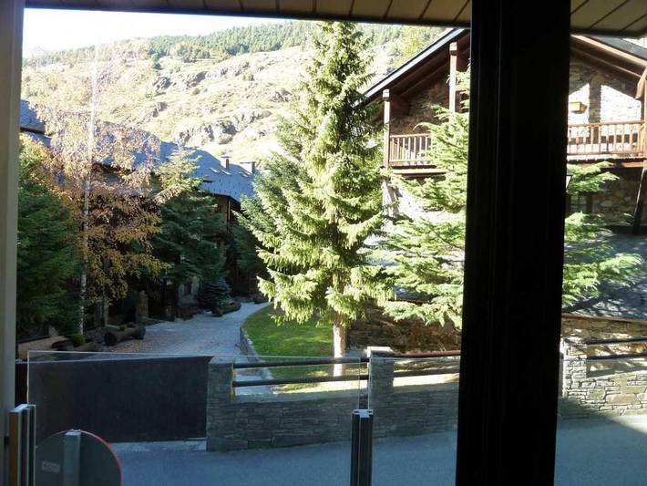 Apartamento para 5 personas, con vistas y balcón, Se admiten mascotas en El Tarter