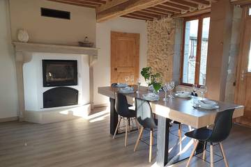 Gîte pour 6 personnes, avec jardin ainsi que terrasse et jacuzzi à Saint-Germain-des-Champs