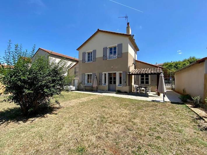 Maison de vacances pour 8 personnes, avec jardin, animaux acceptés à Valence