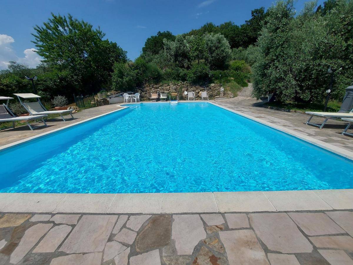 Villa with Private Pool in Monsummano Terme, Pistoia Provinz