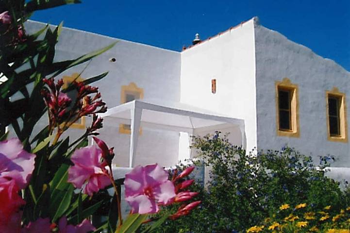 Ferienhaus für 4 Personen, mit Terrasse und Garten in Silves
