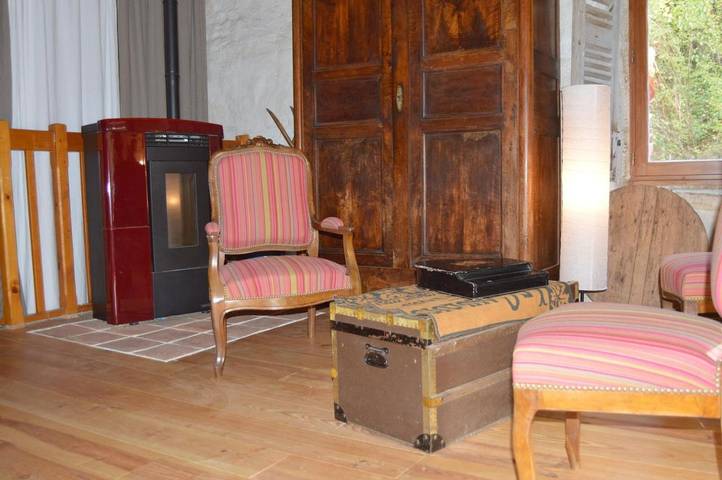 Location de vacances pour 6 personnes, avec jardin à Saint-Jean-des-Ollières - 4