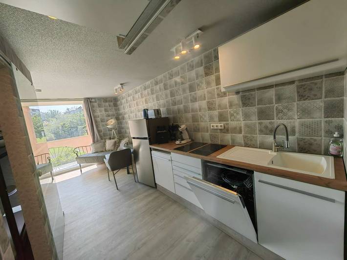 Studio pour 4 personnes, avec Terrasse et Piscine