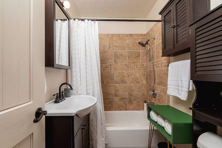 Ferienhaus für 4 Personen, mit Balkon und Garten - 1